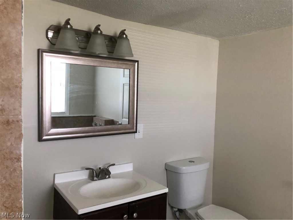 50999 Telegraph Road Oberlin, OH 44074 - Photo 12 of 29