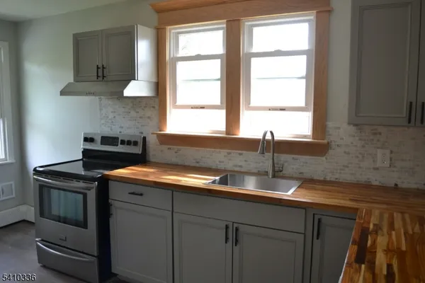 $2,200 | 388 Rutherford Avenue, Franklin, NJ 07416