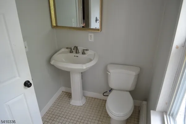 $2,200 | 388 Rutherford Avenue, Franklin, NJ 07416