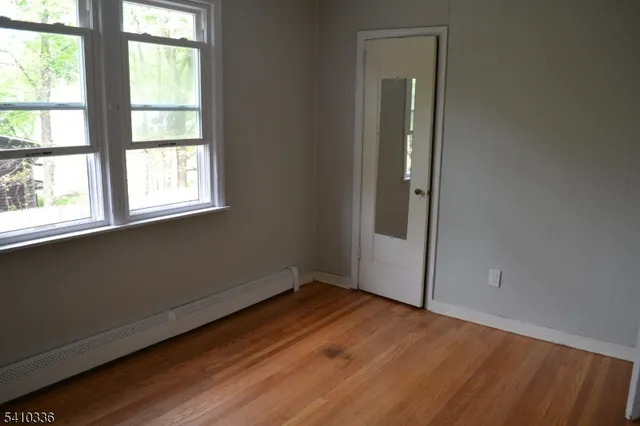 $2,200 | 388 Rutherford Avenue, Franklin, NJ 07416