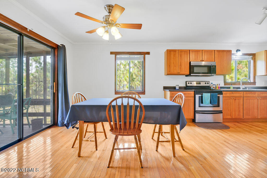 1470 Lisa Road Southport, NC 28461 - Photo 10 of 42 1470 Lisa Road_01 (9)