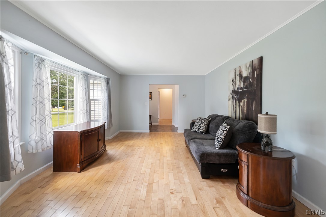 6926 Nelson Road Lincoln, NY 13032 - Photo 14 of 46 Living Room