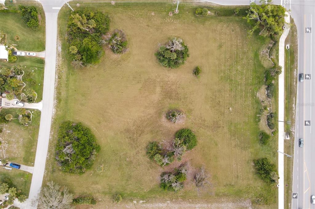 8625 Placida Road Placida, FL 33946 - Photo 8 of 13 a bathroom with a shower