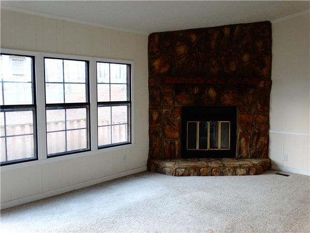1061 Claylick Road White Bluff, TN 37187 - Photo 6 of 11 Gallery Image 6