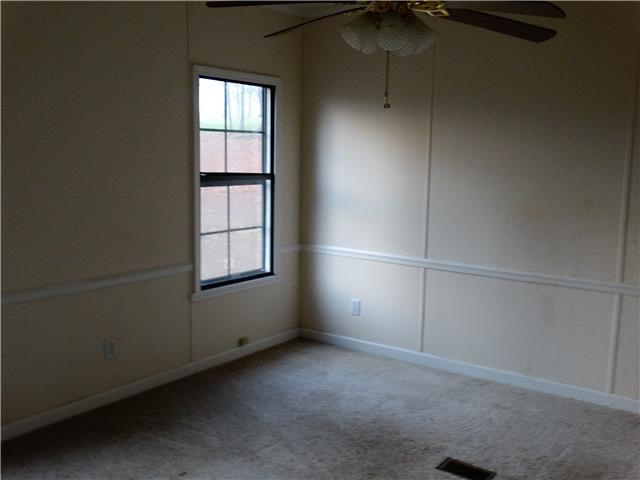 1061 Claylick Road White Bluff, TN 37187 - Photo 8 of 11 Gallery Image 8