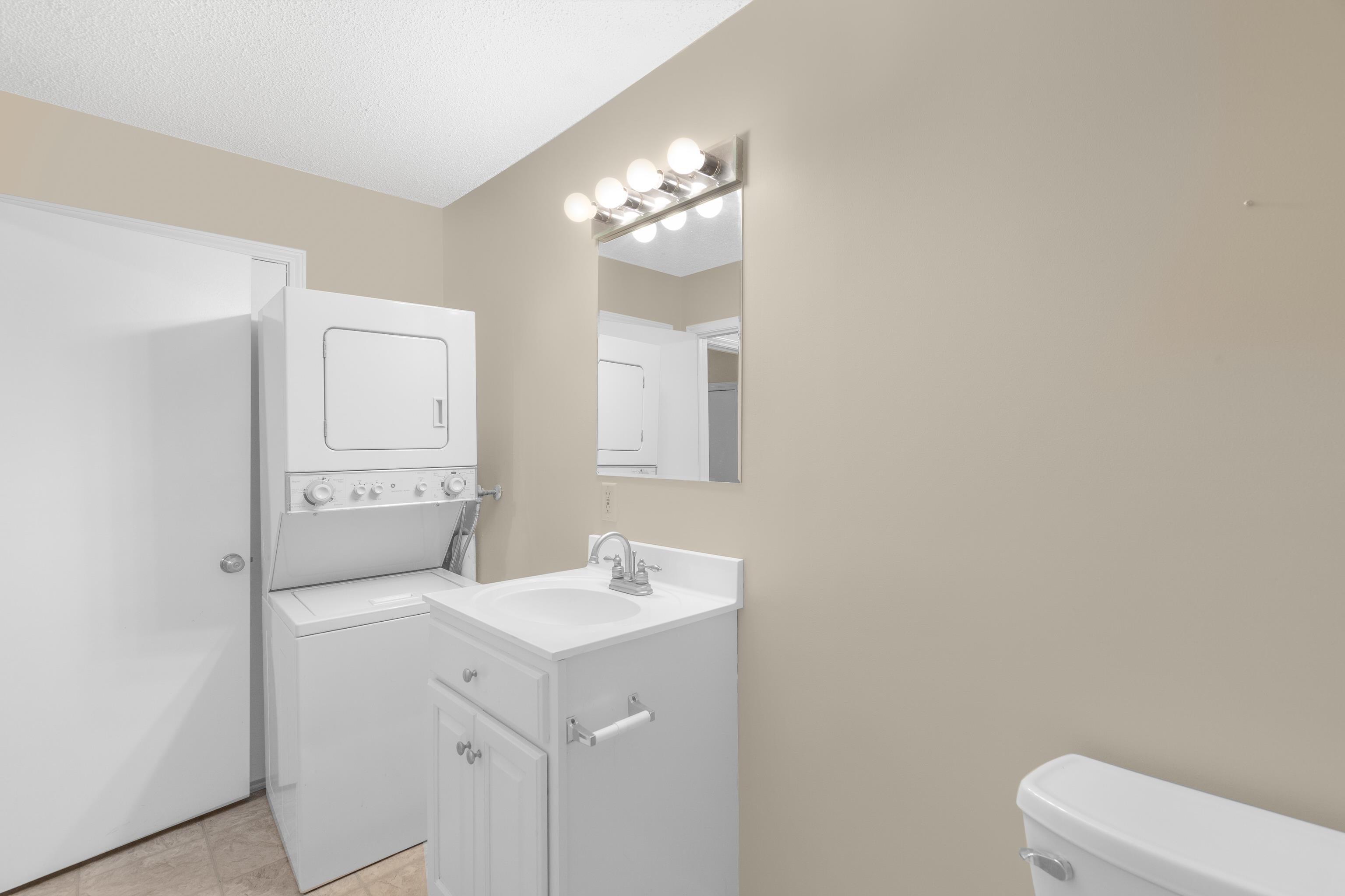 120 Fisherville Road, Unit 122 Concord, NH 03303 - Photo 8 of 37