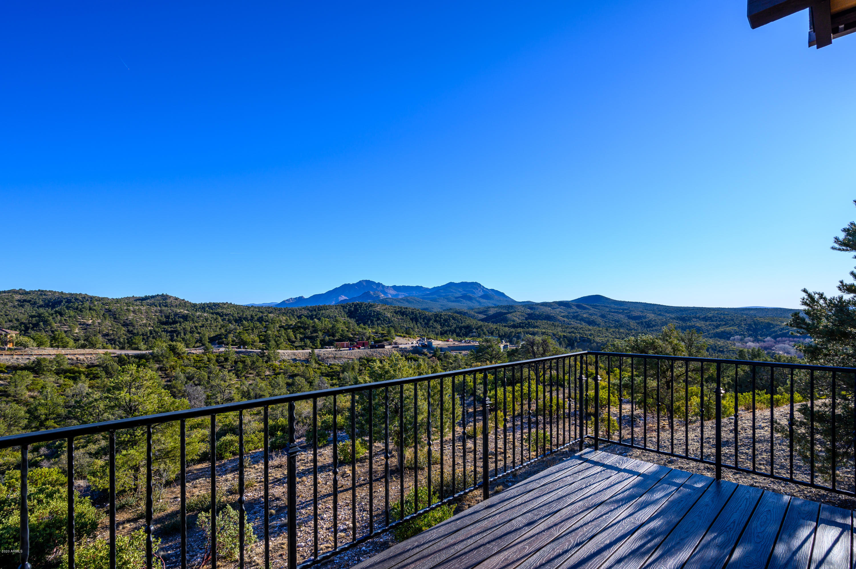 6785 West Almosta Ranch Road Prescott, AZ 86305 - Photo 39 of 48 040_40 Balcony