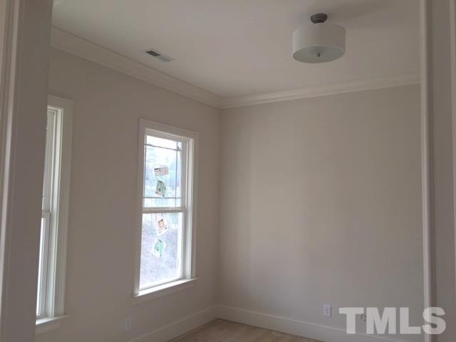 5208 Burcliff Place Raleigh, NC 27612 - Photo 3 of 22 Gallery Image 3