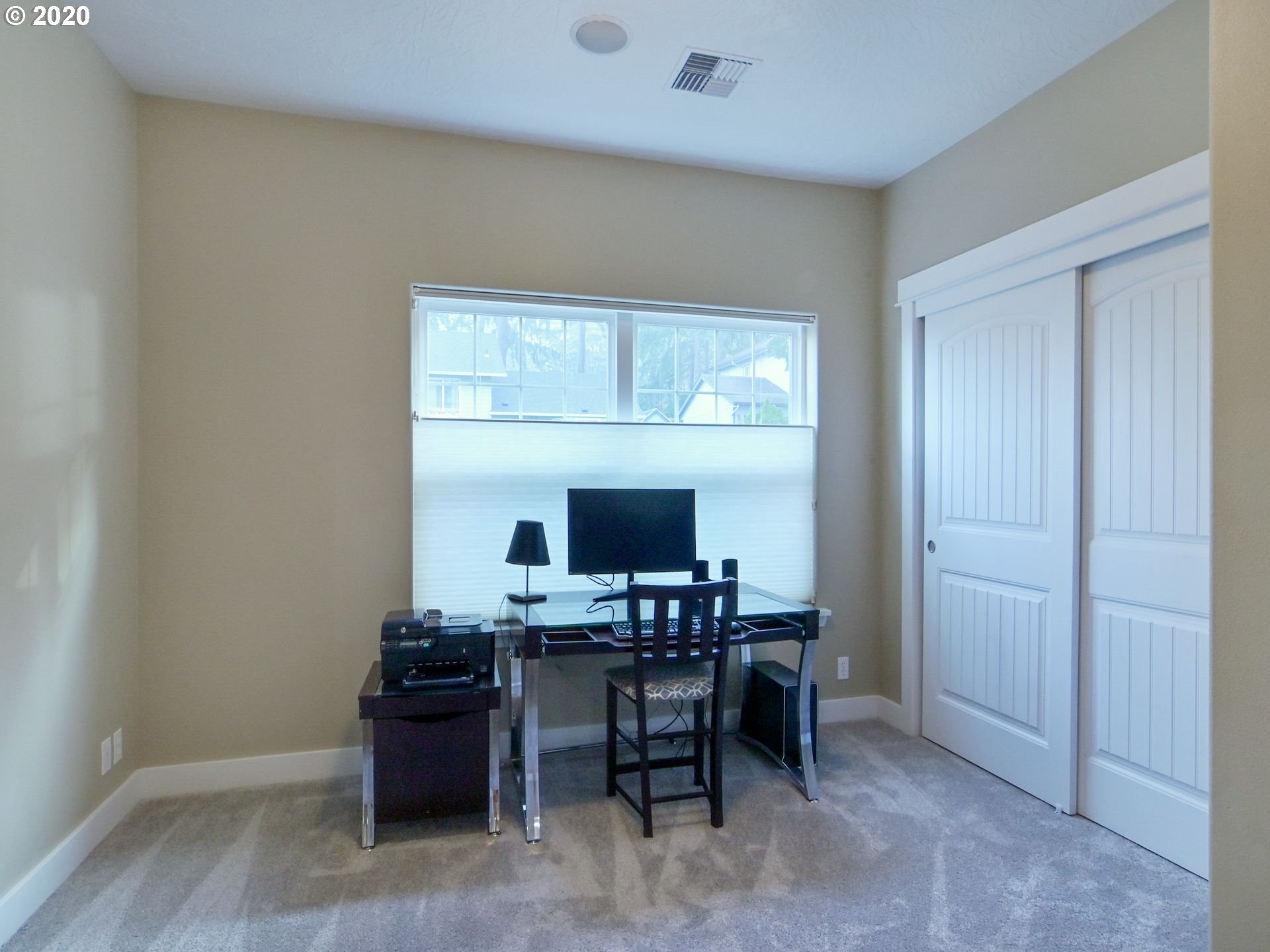 560 South 72nd Street Springfield, OR 97478 - Photo 17 of 32