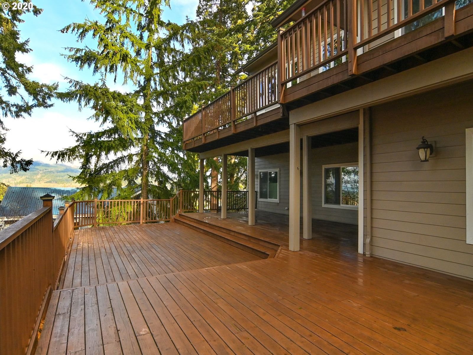 560 South 72nd Street Springfield, OR 97478 - Photo 30 of 32