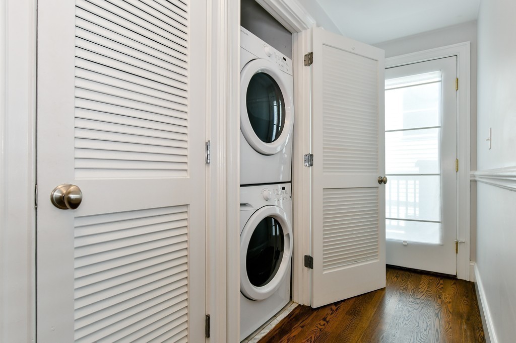 155 H Street, Unit 2 Boston, MA 02127 - Photo 16 of 20 a utility room with dryer and washer