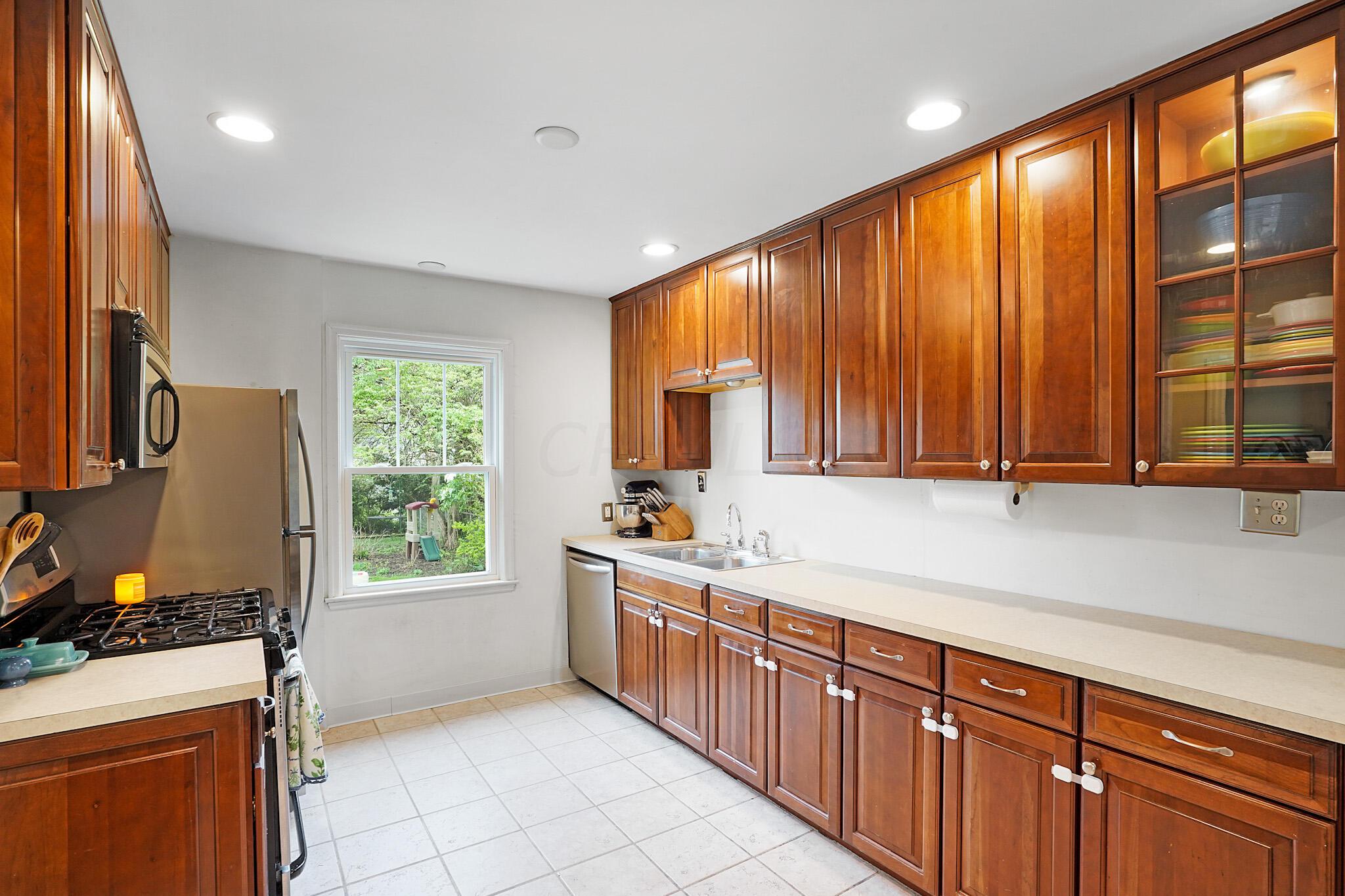 1022 Vernon Road Bexley, OH 43209 - Photo 10 of 30 DSC03531