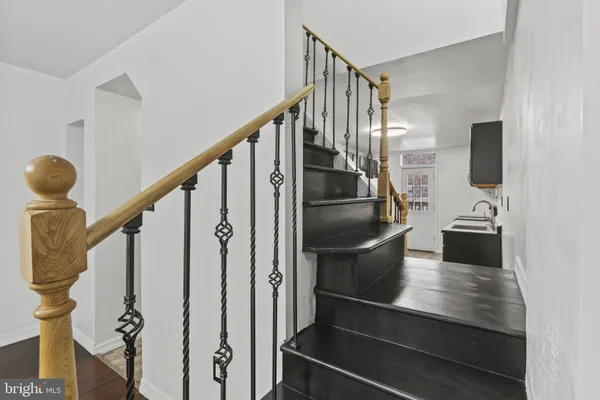 a view of entryway and workspace