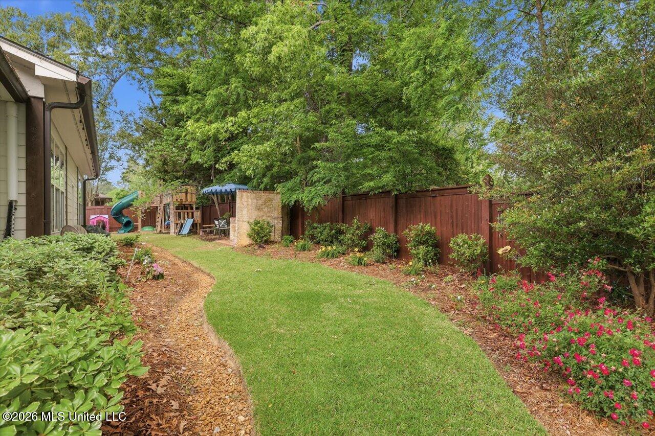 473 Kingsbridge Road Madison, MS 39110 - Photo 47 of 50 52-473 Kingsbridge Rd _ Hometoursms.com