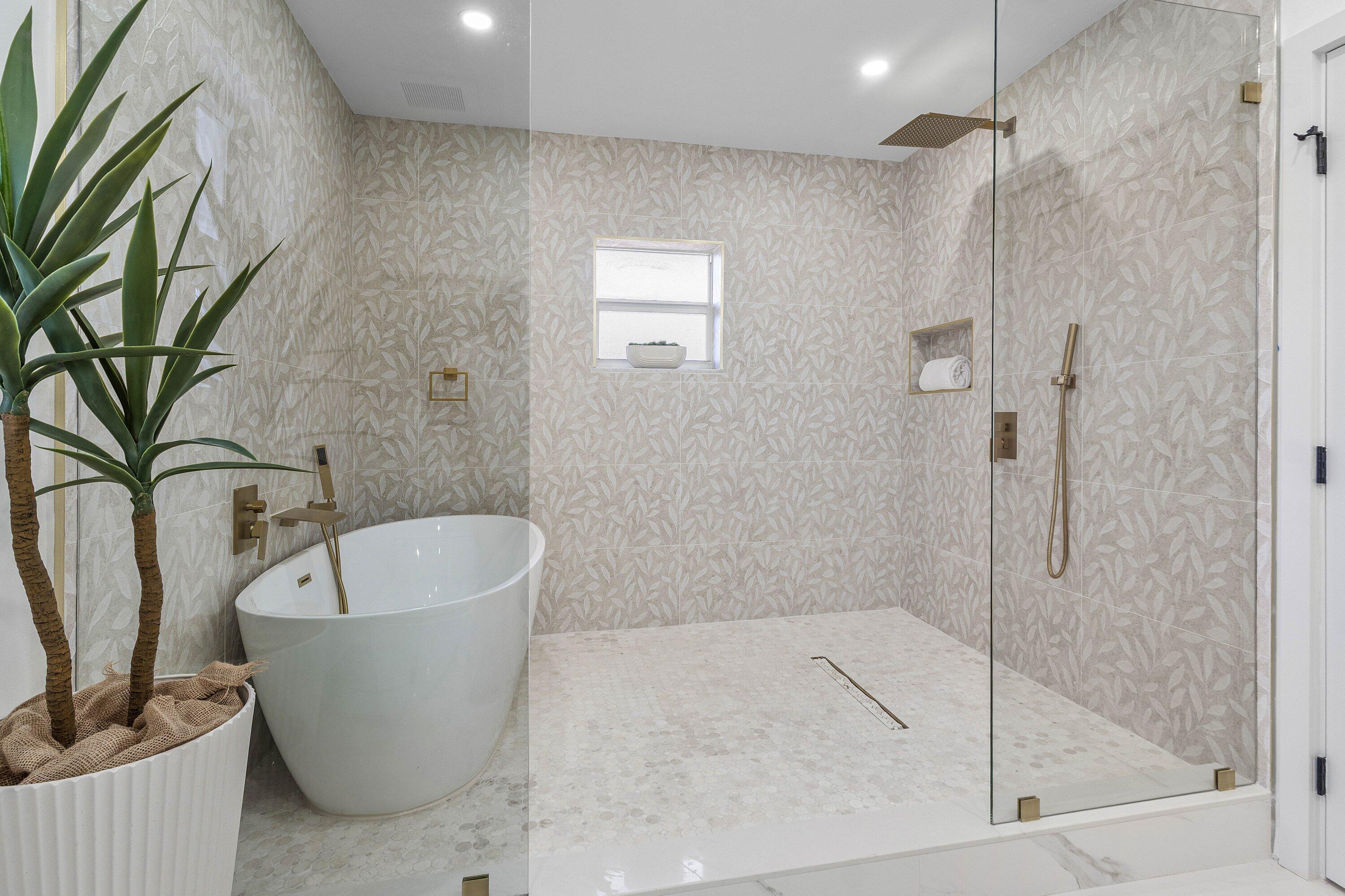 921 Southwest 11th Terrace Boca Raton, FL 33486 - Photo 10 of 18 024-921Southwest11thTerrace-BocaRaton-FL