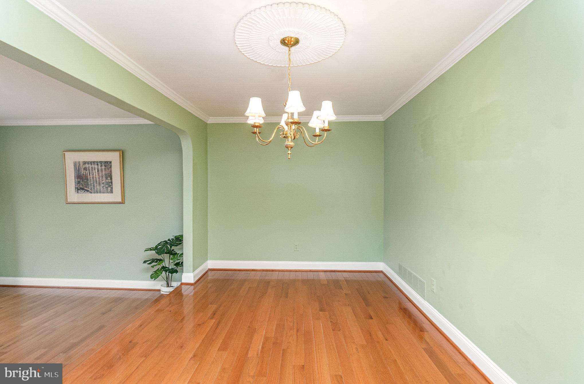 9112 Deviation Road Nottingham, MD 21236 - Photo 11 of 50 Large dining area