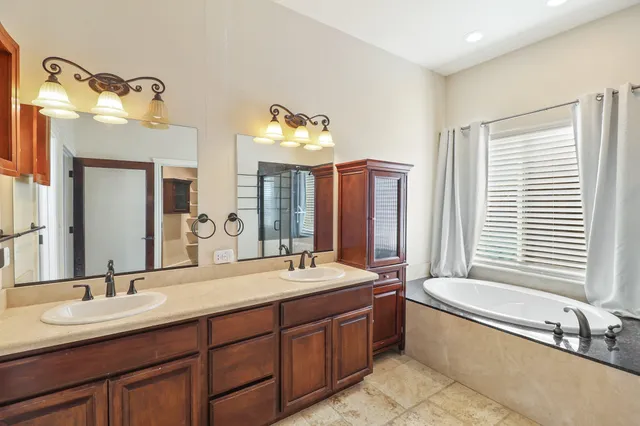 $735,000 | 1513 Brinn Drive, Redding, CA 96001