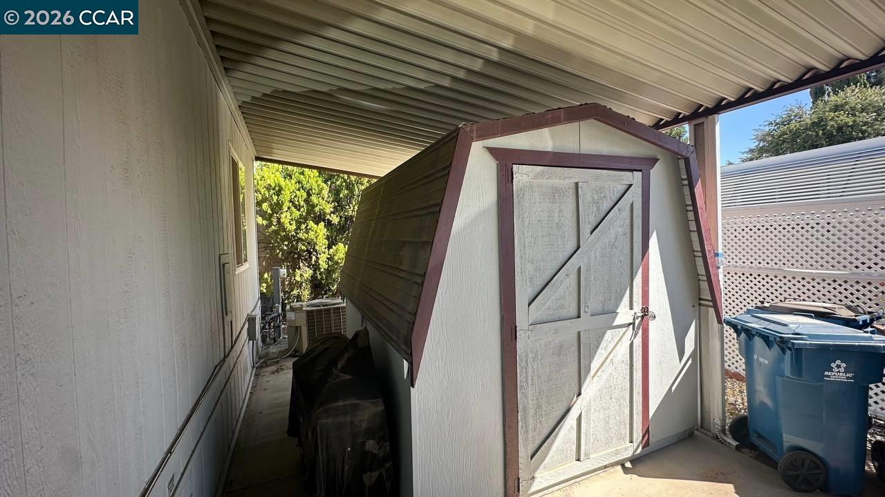 367 Ravine Circle Rancho Cordova, CA 95670 - Photo 4 of 21