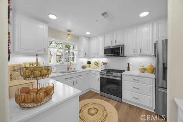 74 Three Vines Court Ladera Ranch, CA 92694 - Photo 13 of 42
