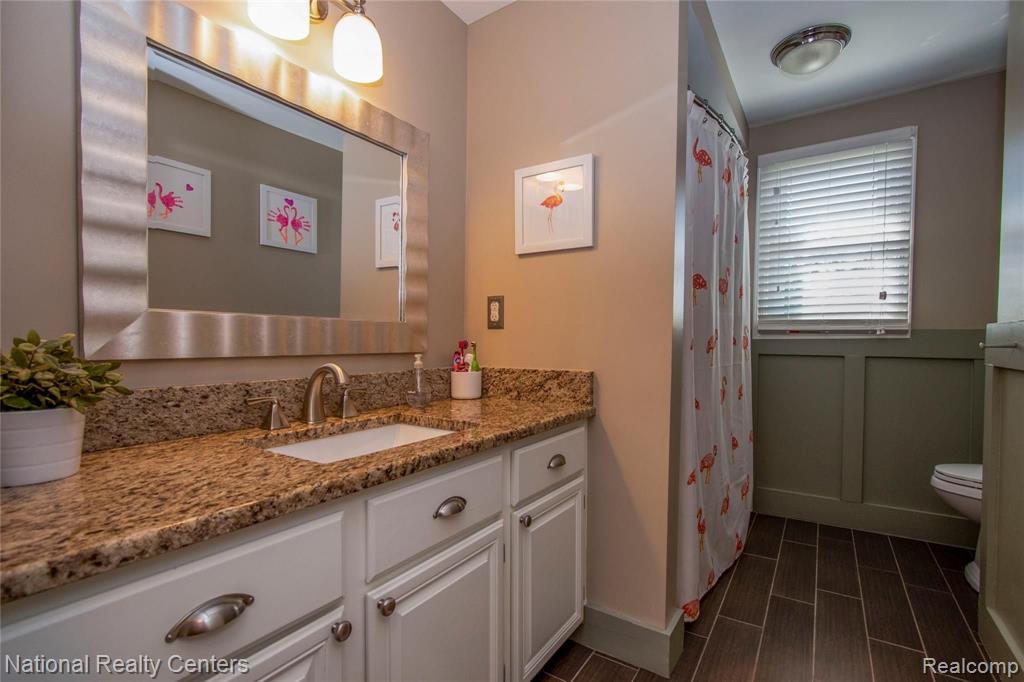 1963 North Fairview Lane Rochester Hills, MI 48306 - Photo 20 of 34
