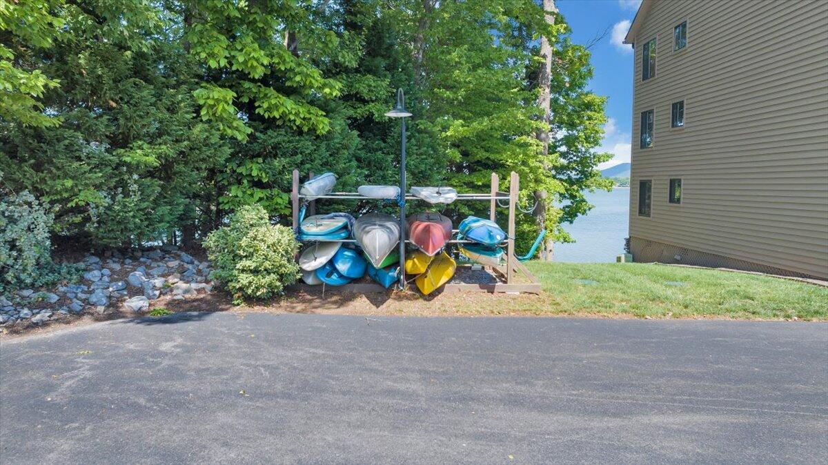620 Monte Vista Road, Unit 602 Union Hall, VA 24176 - Photo 44 of 48 a view of outdoor space and garden