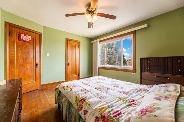 $275,000 | 5255 South Menard Avenue, Chicago, IL 60638