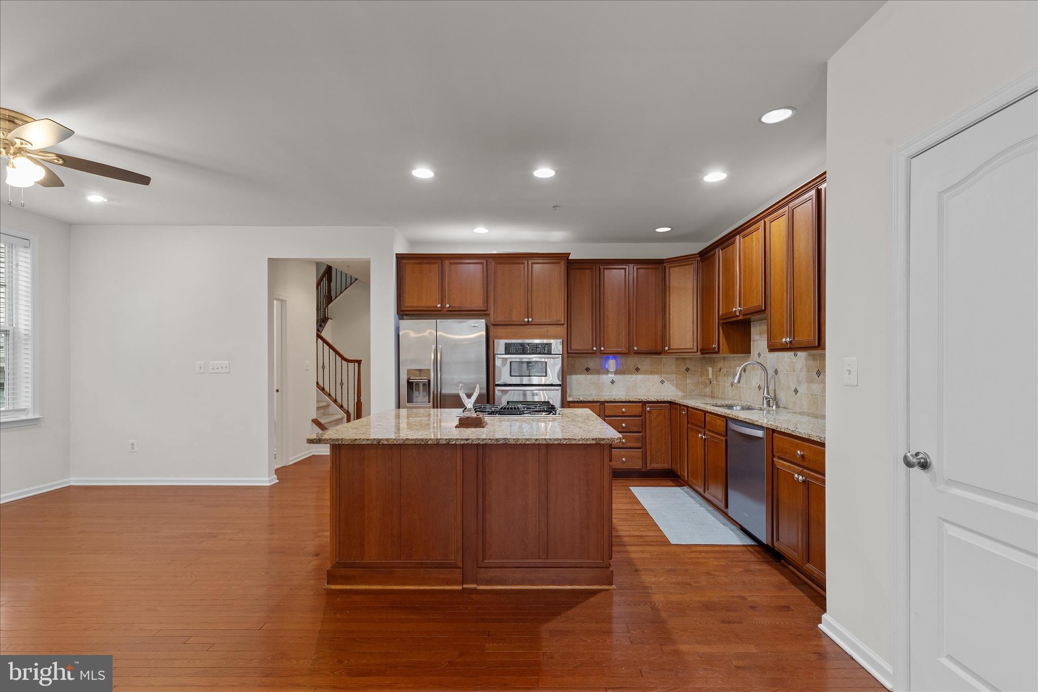 4025 Ranch Road Upper Marlboro, MD 20772 - Photo 19 of 50 Kitchen