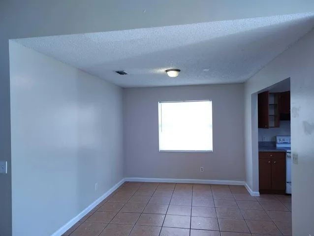 $2,495 | 3779 Mil-Run Court, Greenacres, FL 33463