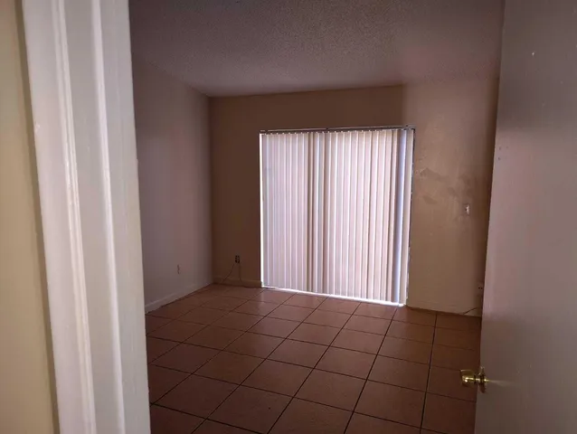 $2,495 | 3779 Mil-Run Court, Greenacres, FL 33463