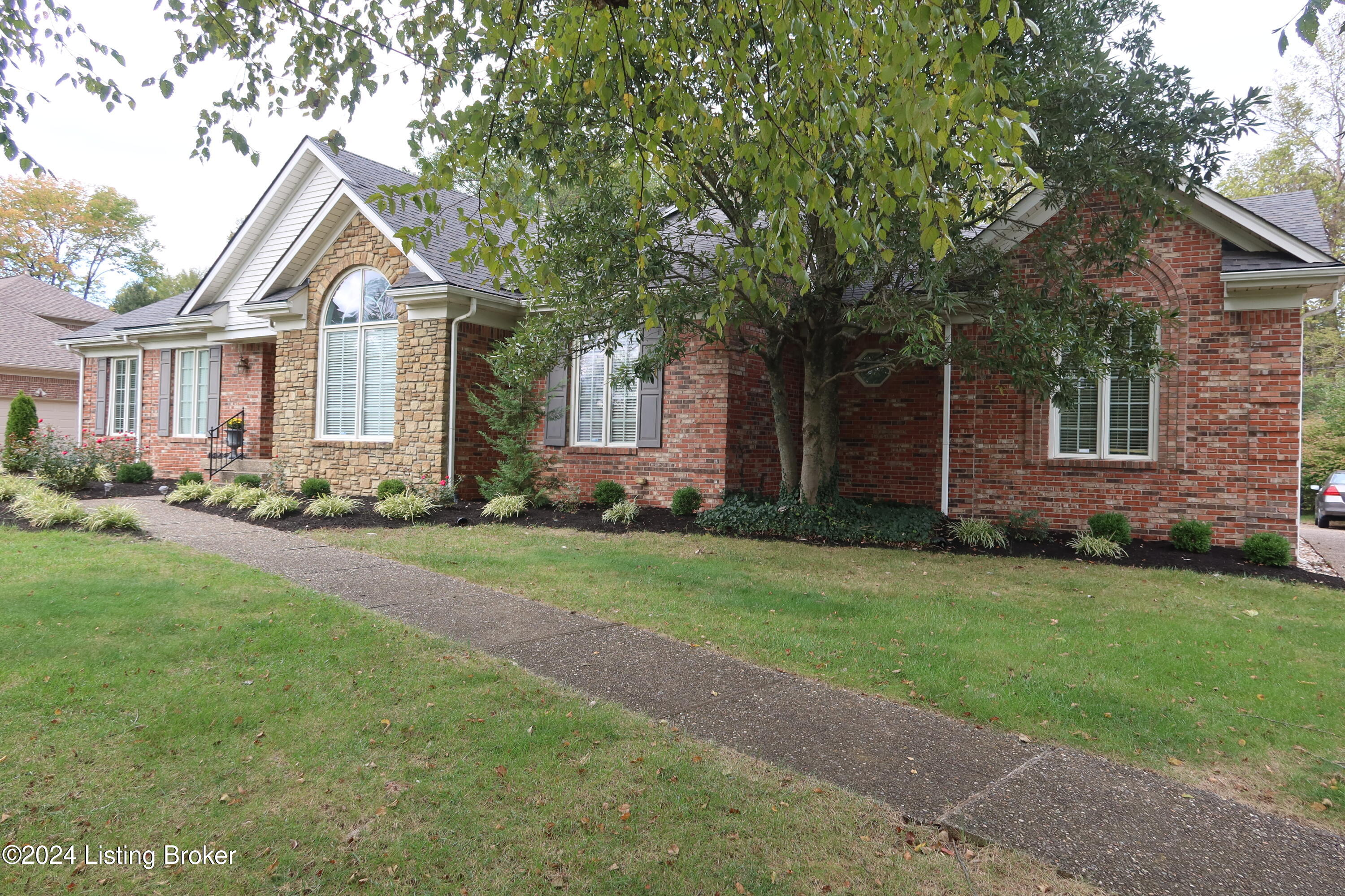 14905 Bircham Road Louisville, KY 40245 - Photo 1 of 73 2024-10-16 04.11.55