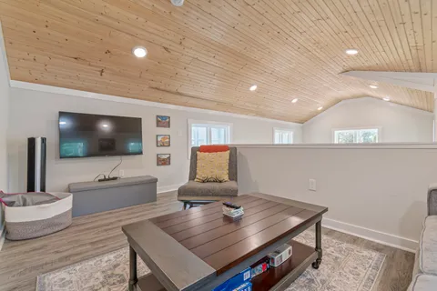 a view of a garden with trees