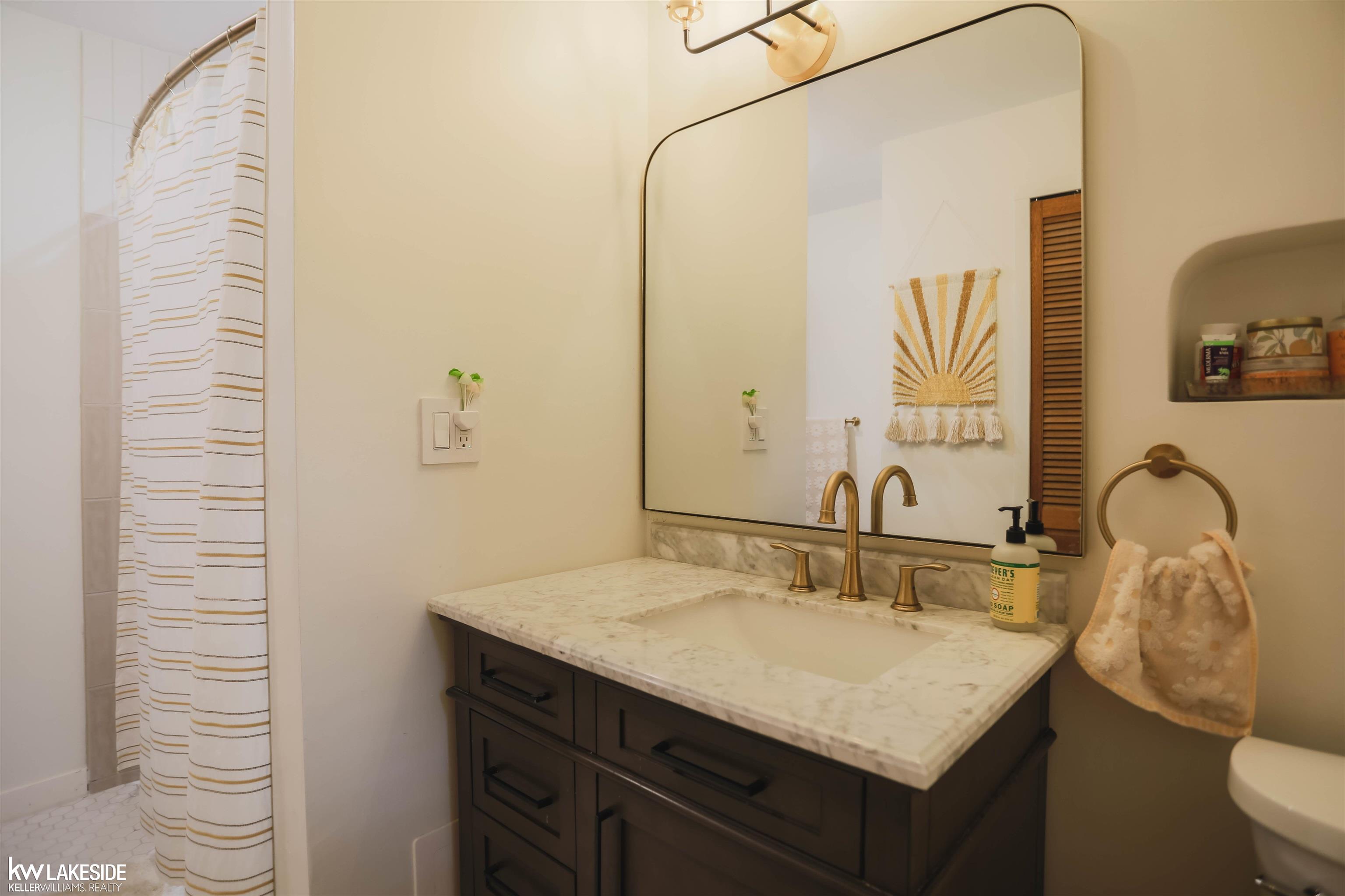 58031 Mound Road Washington, MI 48094 - Photo 21 of 60 50109159-22.JPG