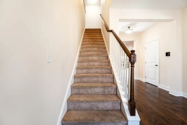 $465,000 | 105 Grimsby Road, Savannah, GA 31407