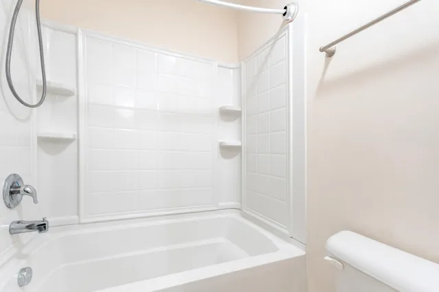 $465,000 | 105 Grimsby Road, Savannah, GA 31407