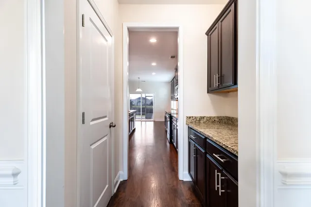 $465,000 | 105 Grimsby Road, Savannah, GA 31407