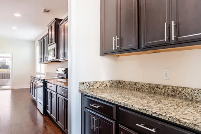 $465,000 | 105 Grimsby Road, Savannah, GA 31407