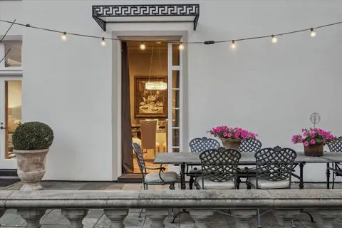 $4,995,000 | 20 Sunset Boulevard, Houston, TX 77005