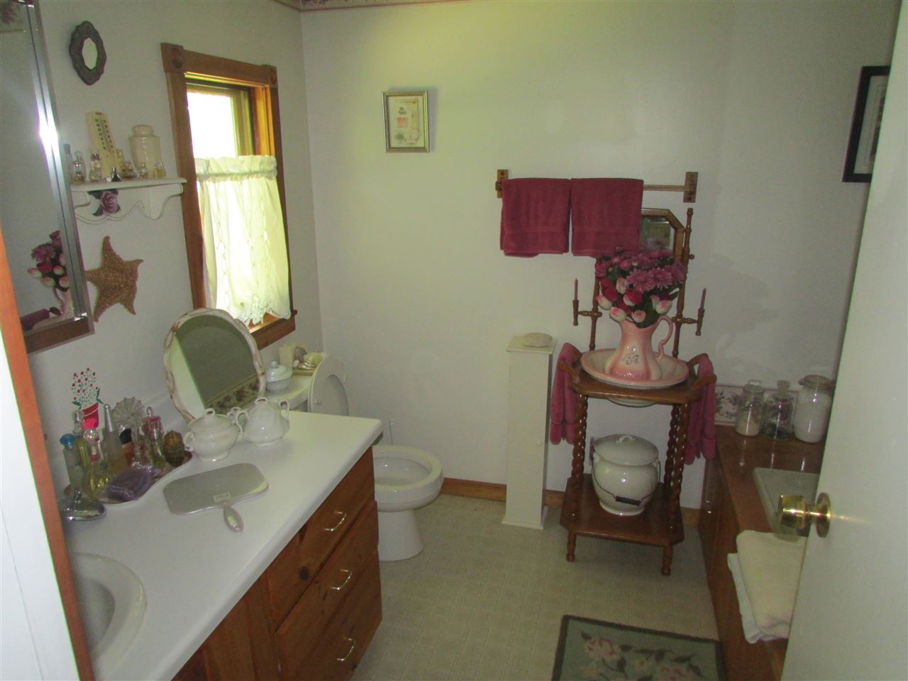 2482 Centerbar Road Barton, VT 05875 - Photo 16 of 34 Gallery Image 16