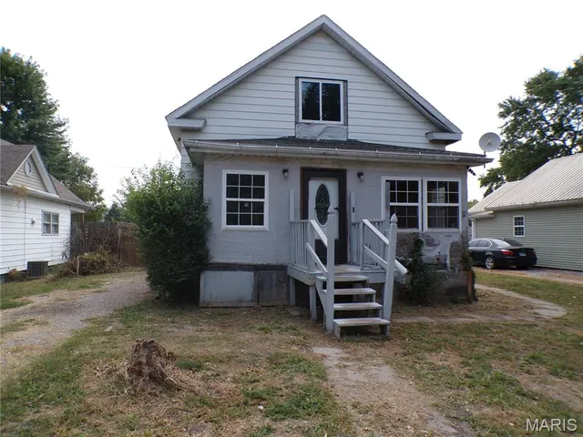 $50,000 | 709 1st Street, Gillespie, IL 62033