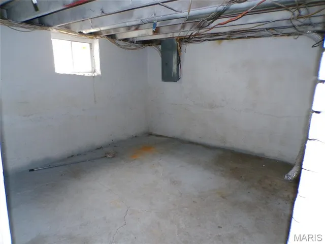 $50,000 | 709 1st Street, Gillespie, IL 62033