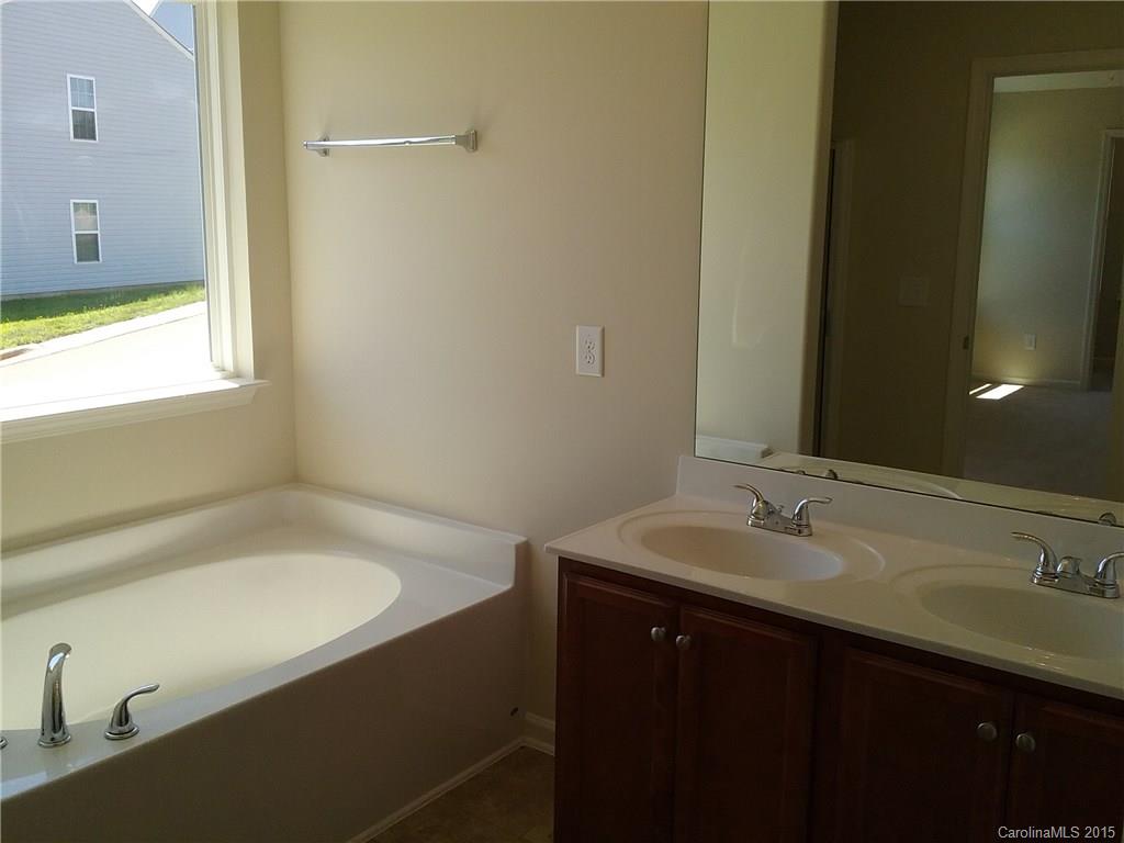 2068 Gunnars Ridge Road, Unit 33 Lancaster, SC 29720 - Photo 3 of 17