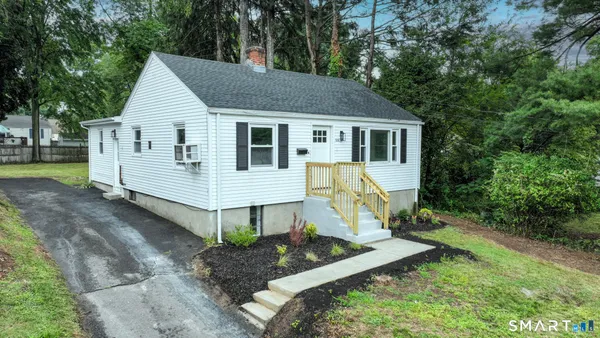 $299,900 | 1008 North Worthy Street, Windsor, CT 06095