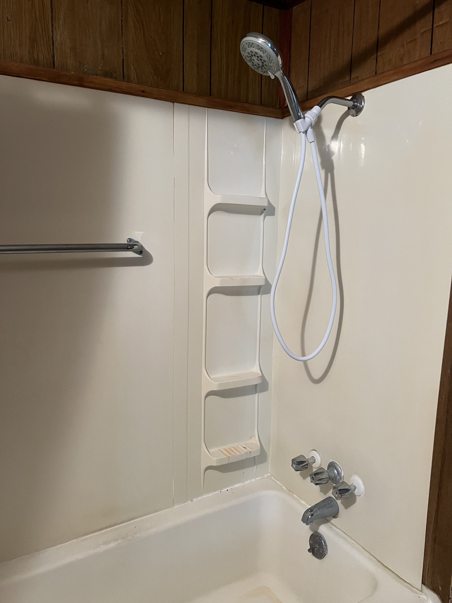 272 Clubbs Road Portland, TN 37148 - Photo 19 of 29 a bathroom with a shower