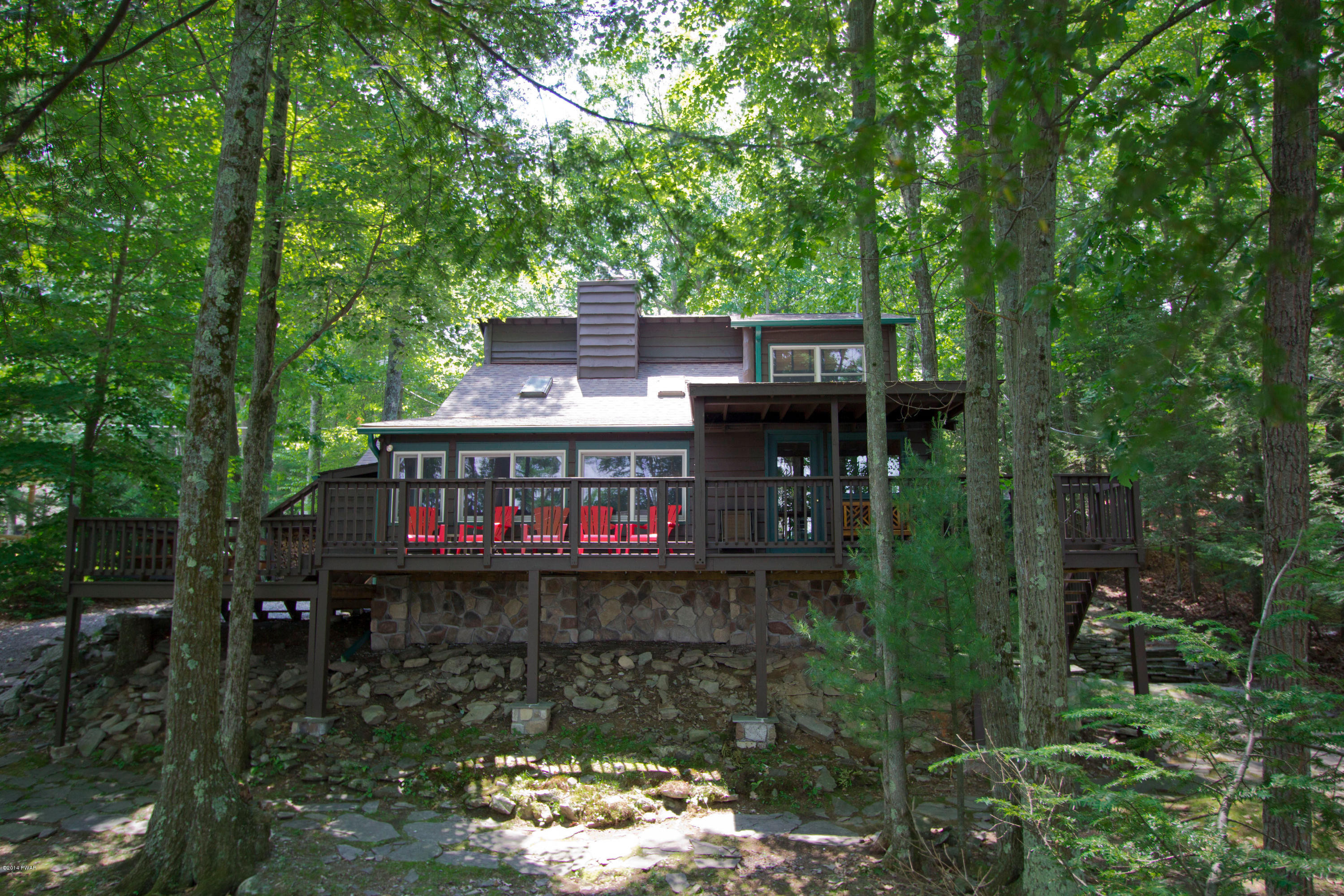 82 Ledge Road Lakeville, PA 18438 - Photo 7 of 41 Gallery Image 7