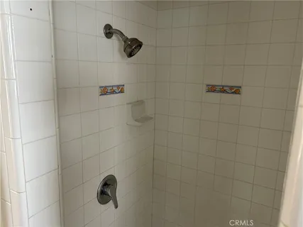 $2,395 | 1363 Masselin Avenue, Los Angeles, CA 90019