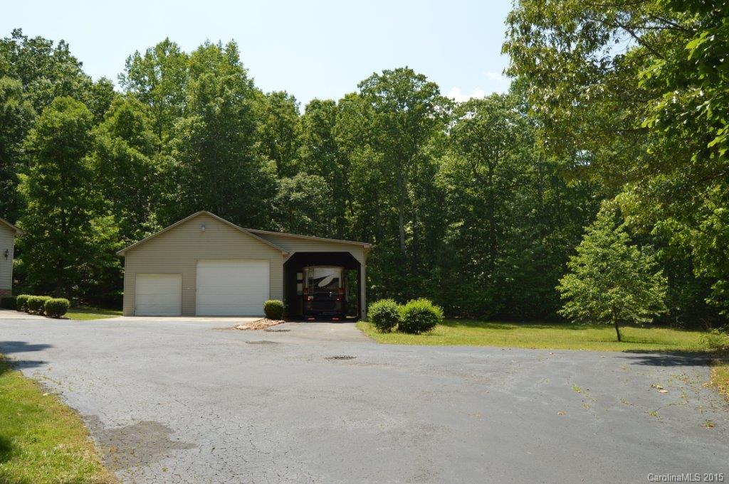 850 Brian Road Clover, SC 29710 - Photo 3 of 24