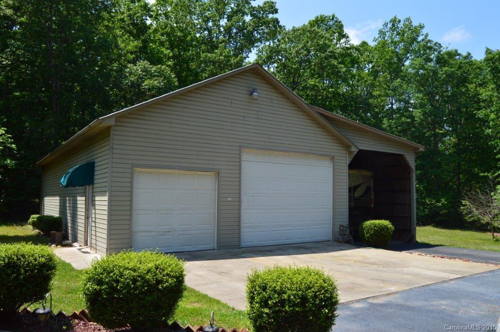850 Brian Road Clover, SC 29710 - Photo 4 of 24