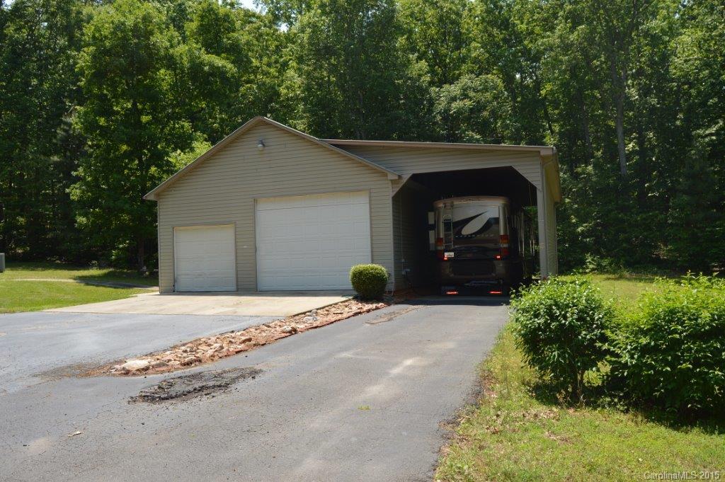 850 Brian Road Clover, SC 29710 - Photo 5 of 24