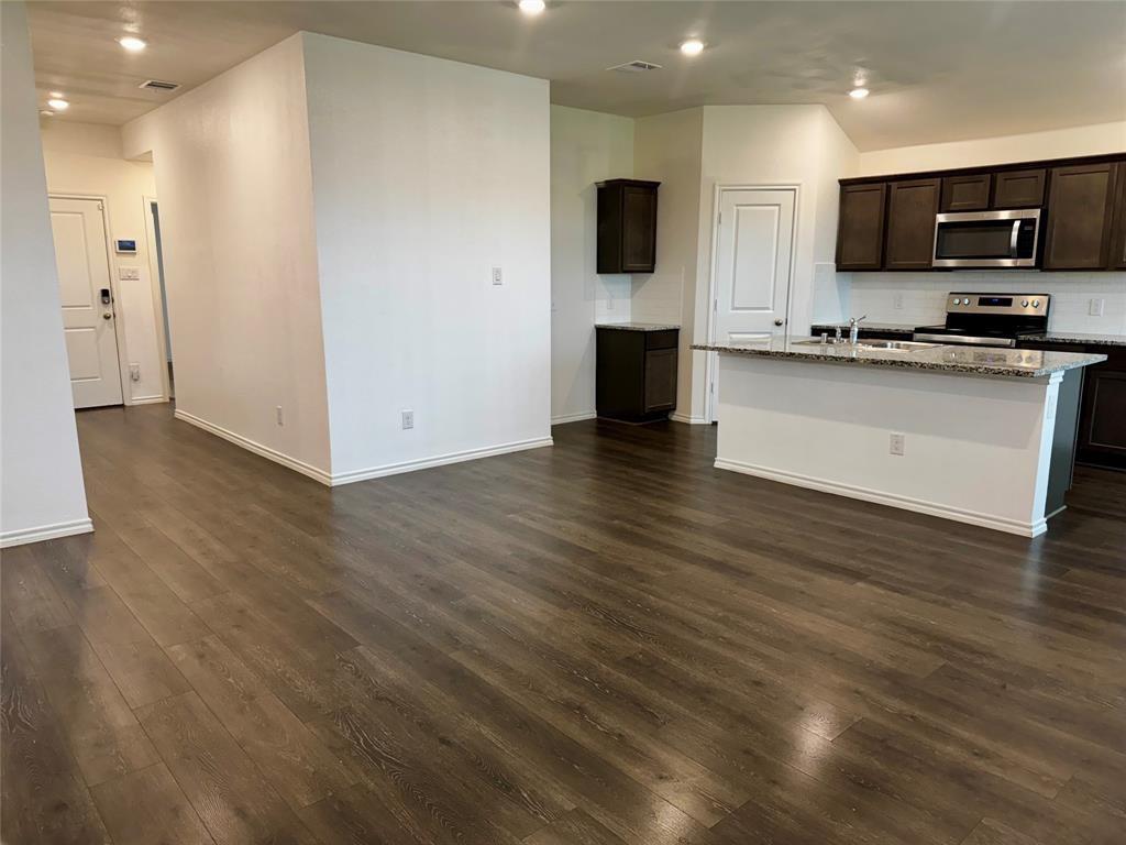 4325 Pyramid Drive Forney, TX 75126 - Photo 2 of 25