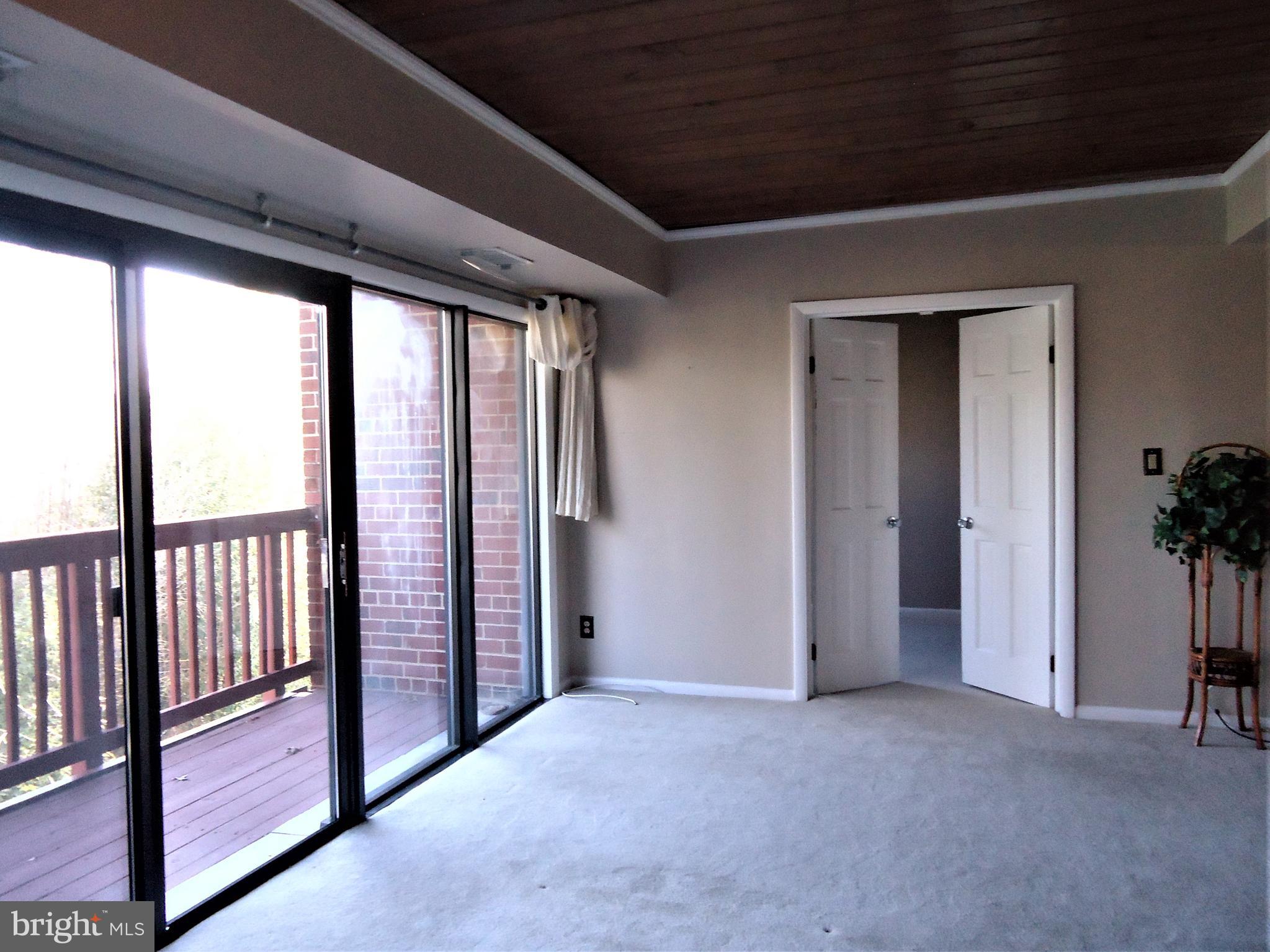 55 Skyhill Road, Unit 303 Alexandria, VA 22314 - Photo 14 of 28 Gallery Image 14